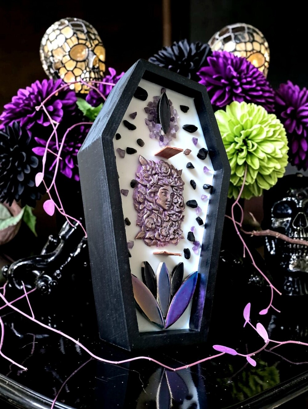 Hand crafted, Wicked Worthy Wax,Let there be vines coffin candle - Picture 4 of 4